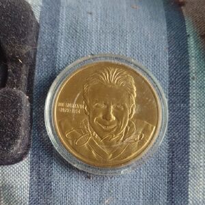 Joe Montana -QB NFL Properties Commemorative Coin (Mint)#08487